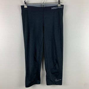 Nike Pro Black Cropped Capri Leggings Athletic Workout Run Size Medium